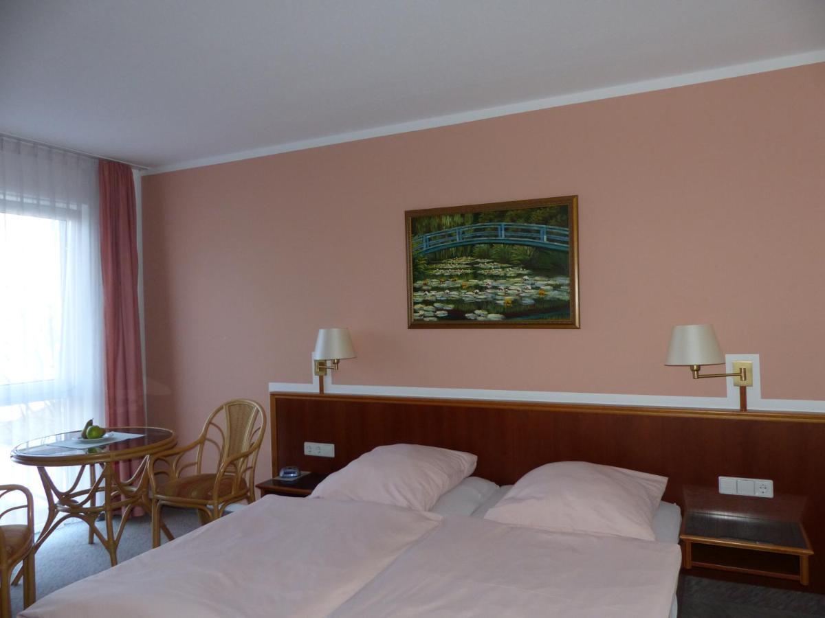 Hotel Dorotheenhof Котбус Екстер'єр фото